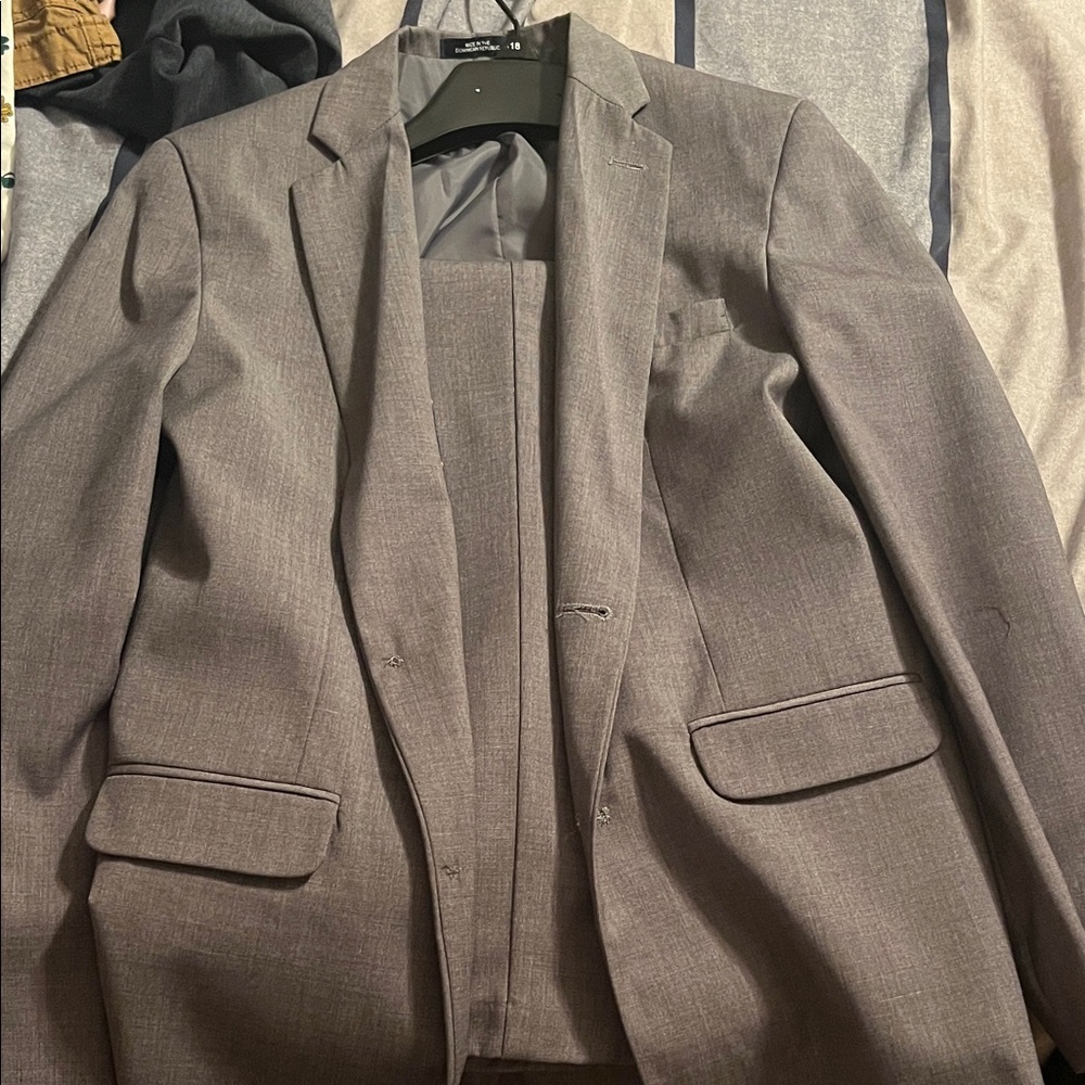 KIDS Chaps Classic Gray Suit Blazer and Pants